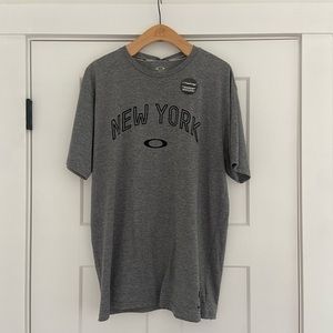 Oakley Men’s Hydrolox Athletic Tee XL